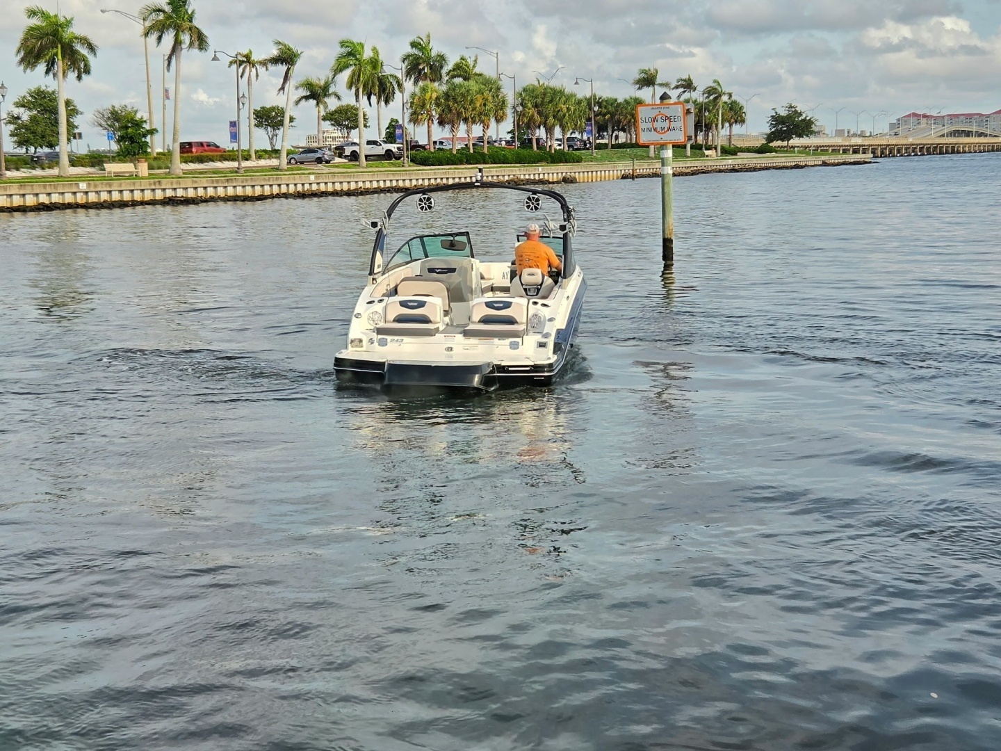 24ft Chaparral Yacht For Sale