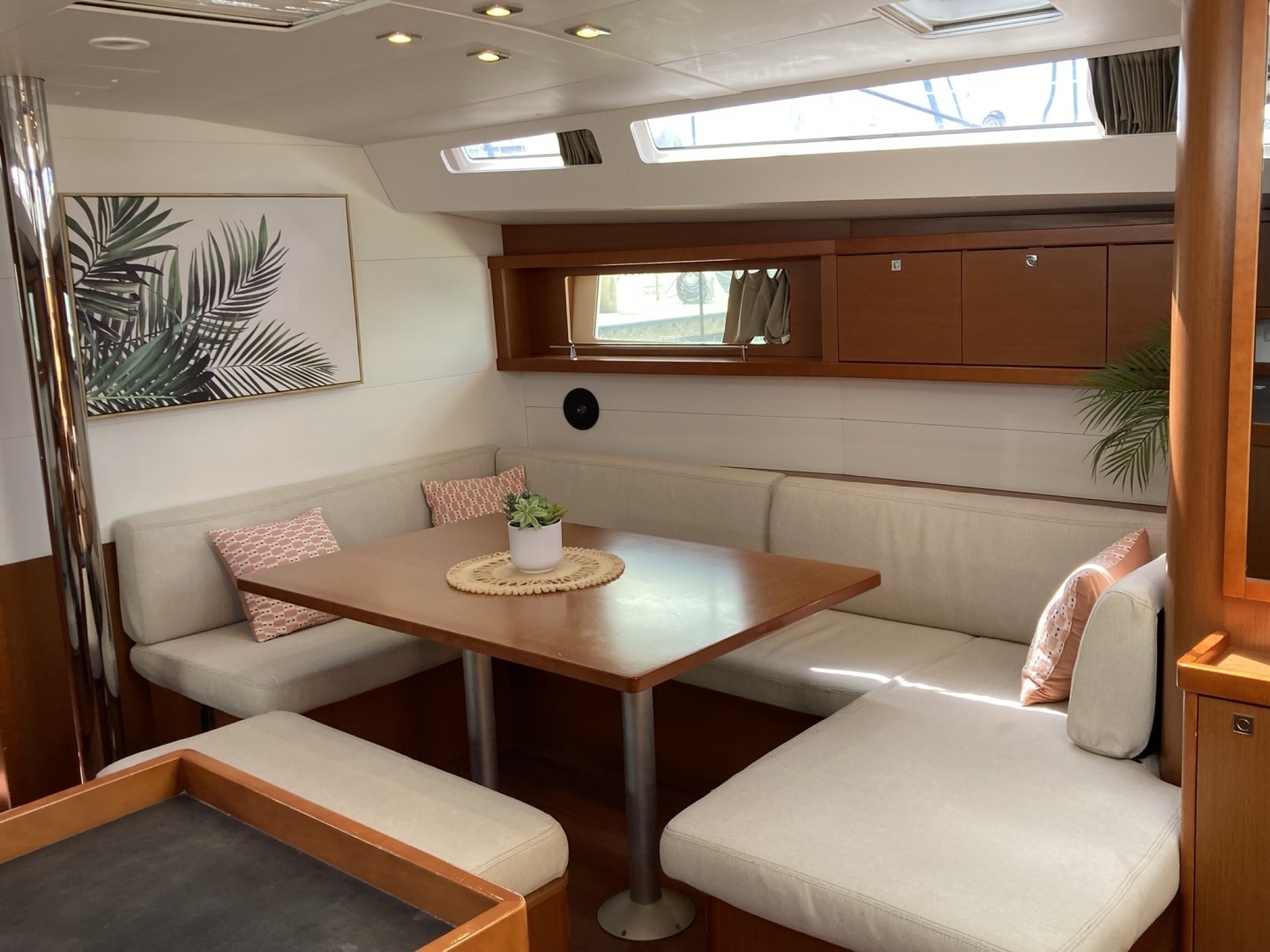 Beneteau Oceanis 48 Yacht For Sale