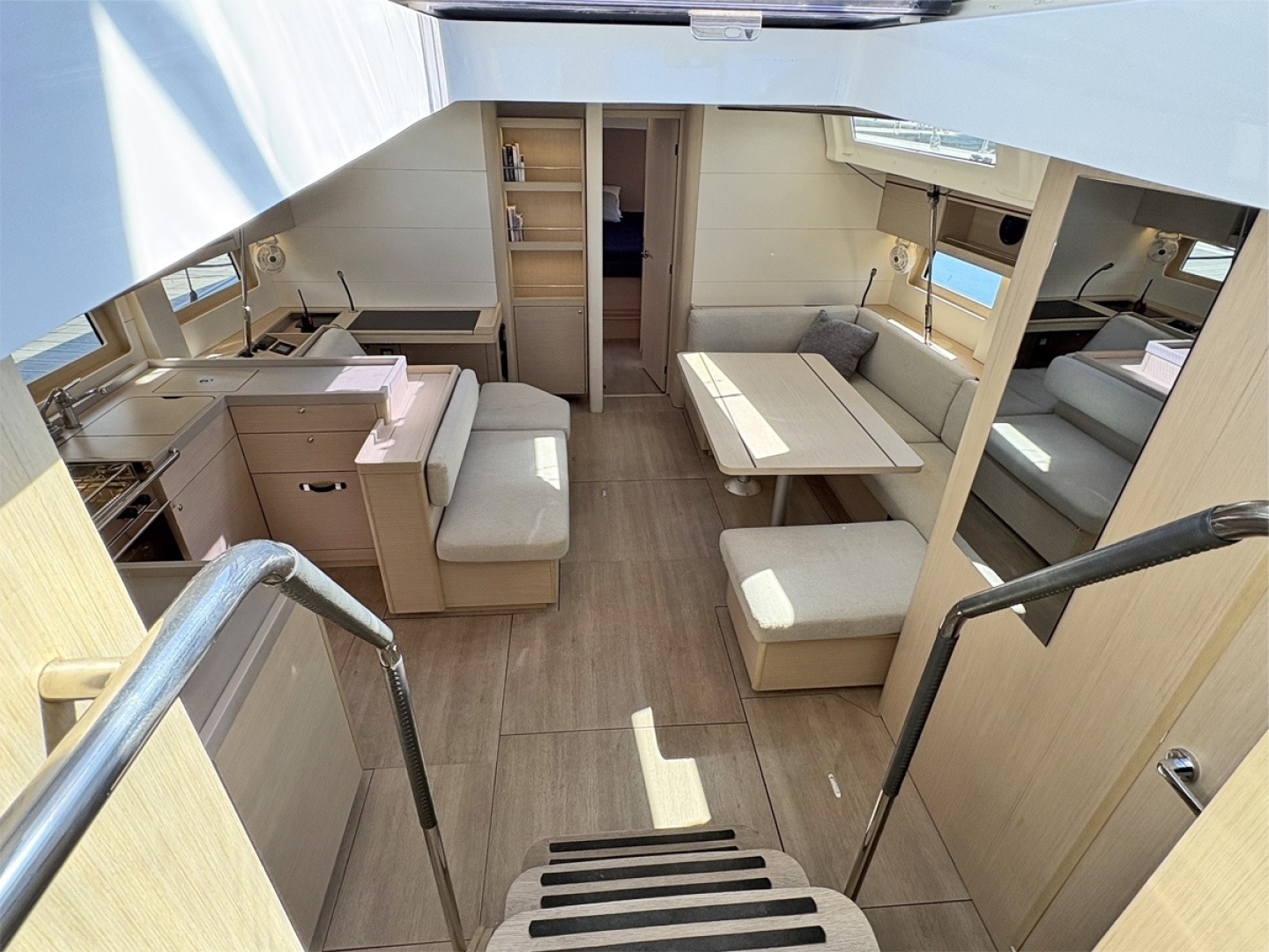 AVANT 51ft Beneteau Yacht For Sale AVANT 51ft Beneteau Yacht For Sale