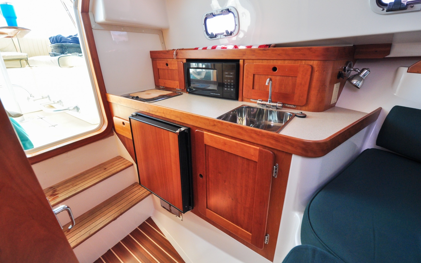 Judith Ann 29ft Hunt Yacht For Sale