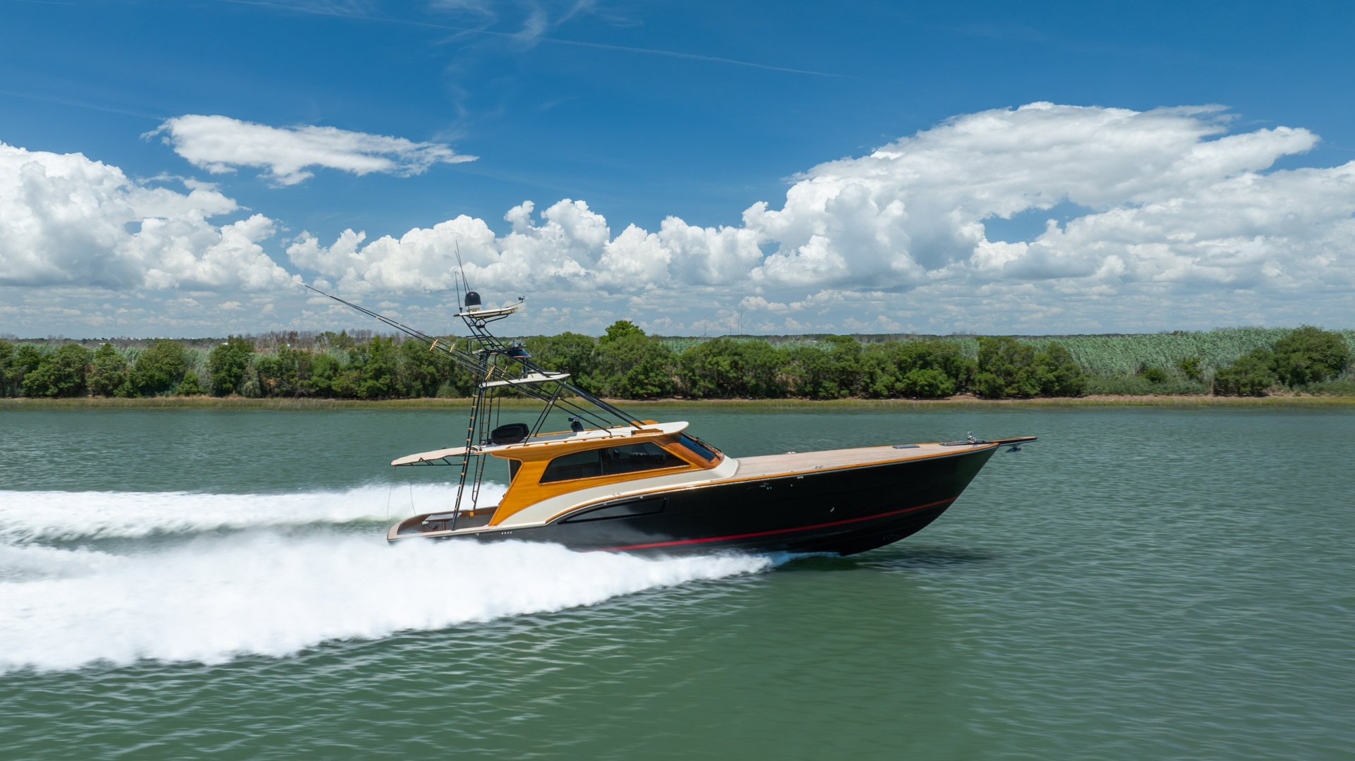 2003 Donzi R58 Express