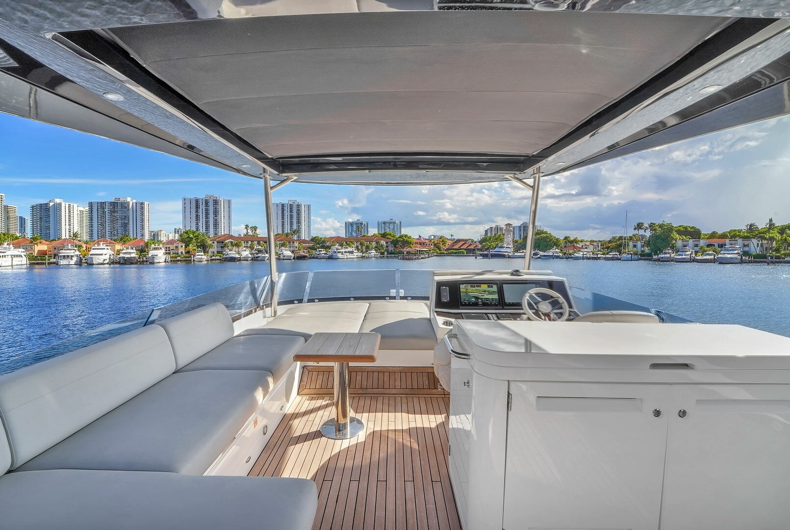 68ft Sunseeker Yacht For Sale