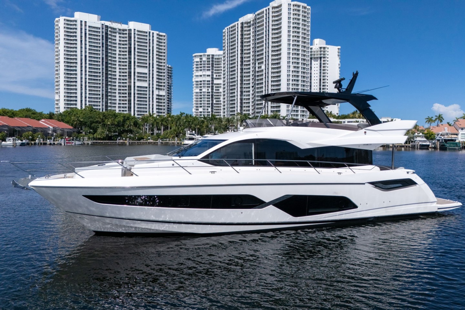 68ft Sunseeker Yacht For Sale