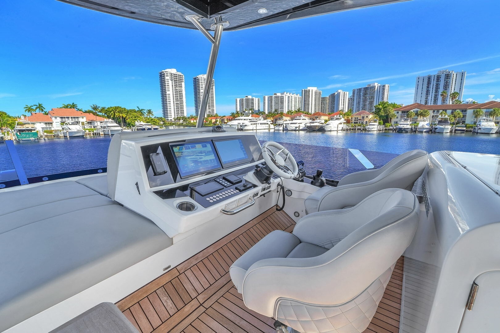 68ft Sunseeker Yacht For Sale