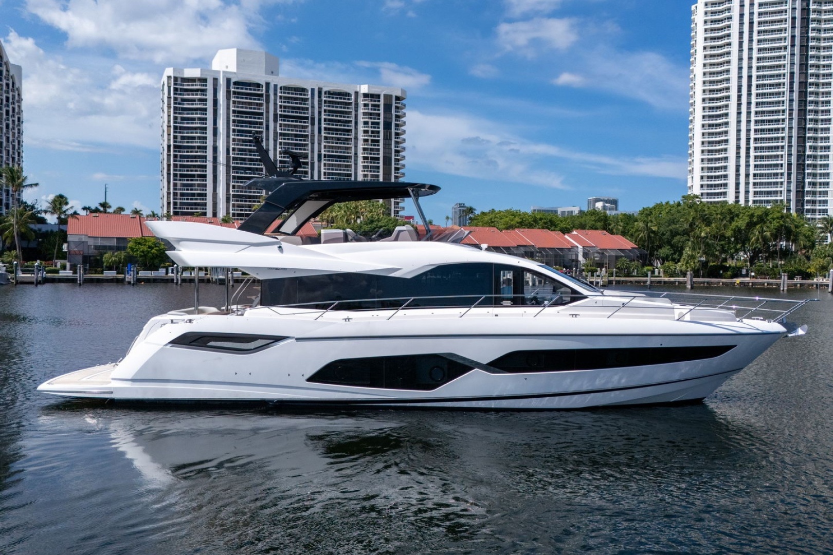 2023 Sunseeker Manhattan 68