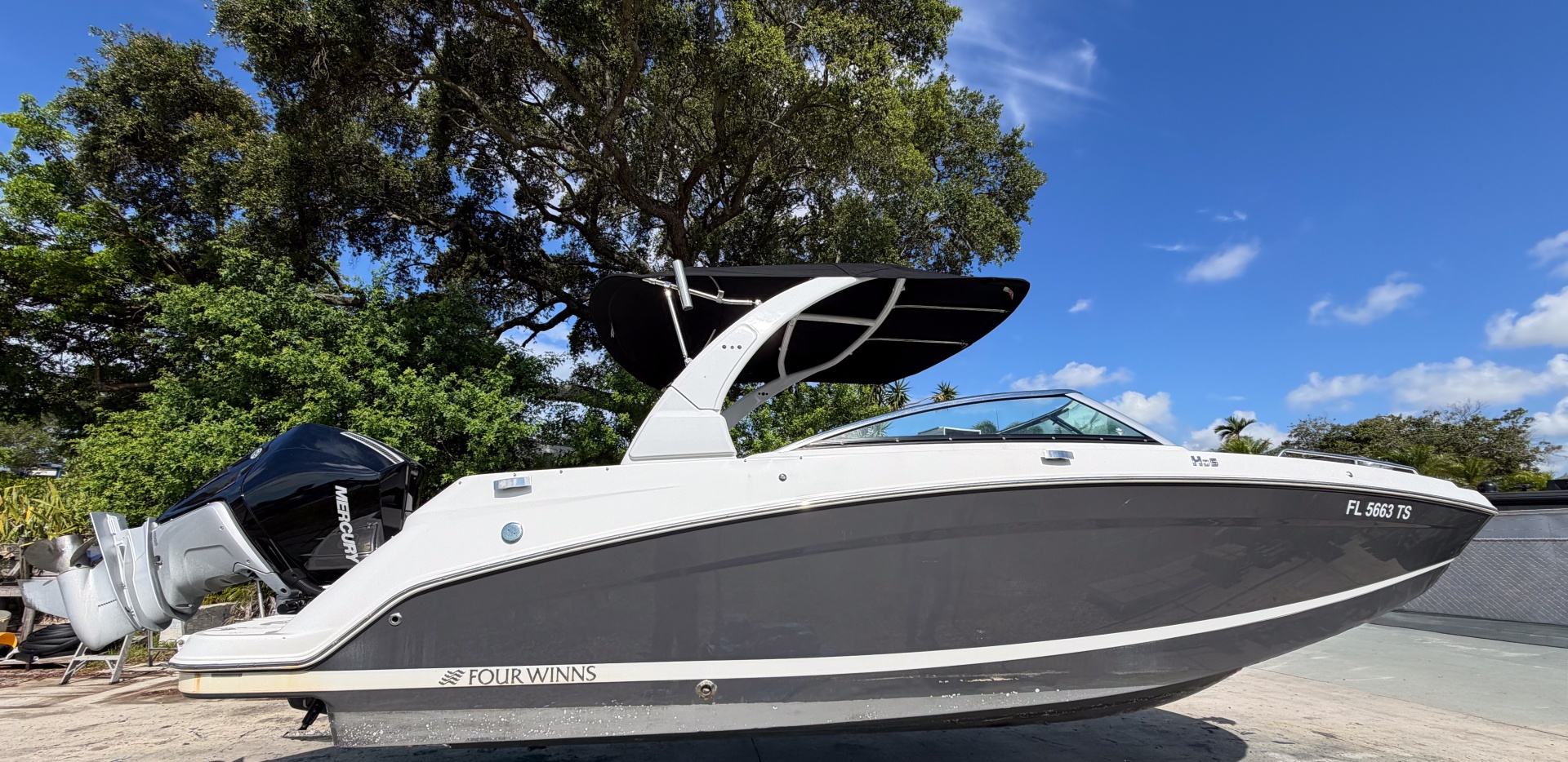 24ft Four Winns Yacht For Sale 24ft Four Winns Yacht For Sale