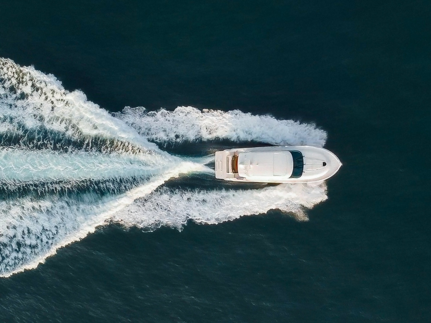 Tiara Yachts C53 Coupe Yacht For Sale