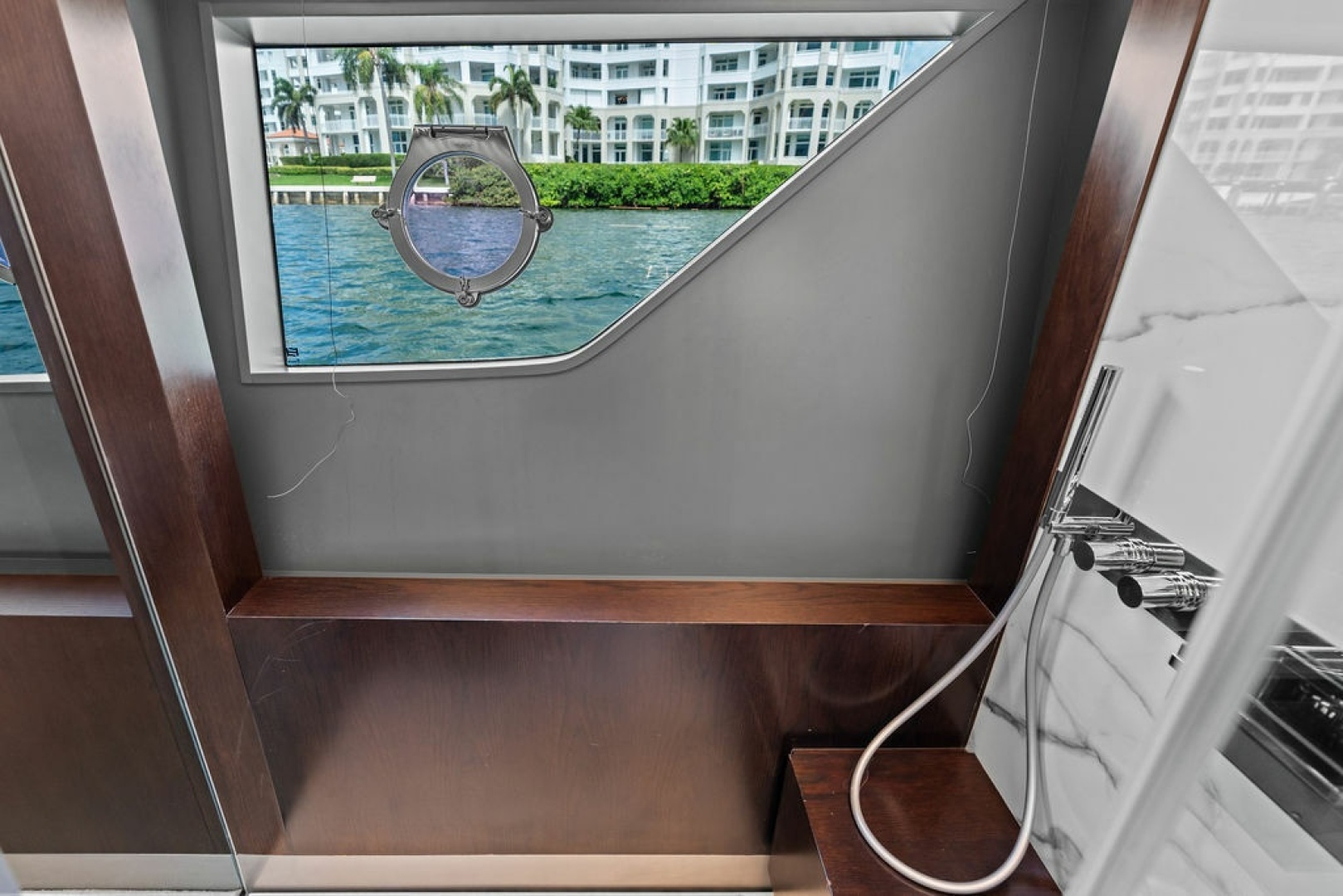 ALTER EGO 85ft Ferretti Yachts Yacht For Sale