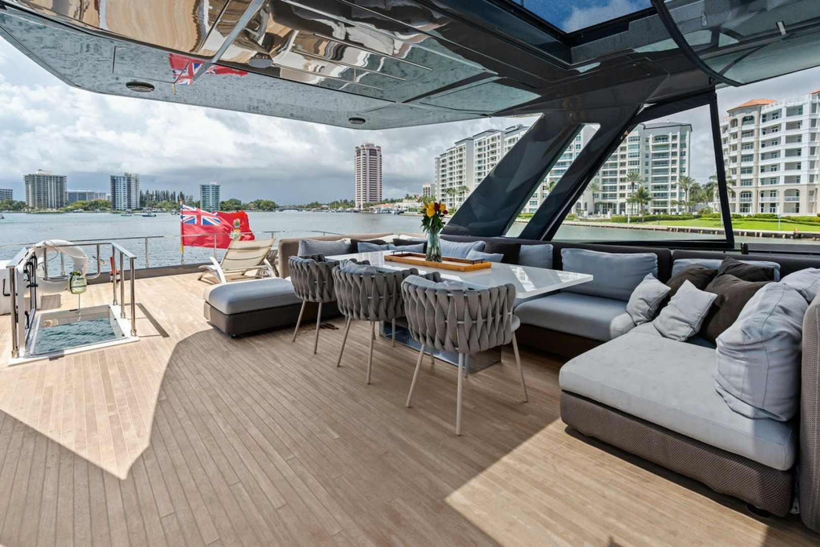 ALTER EGO 85ft Ferretti Yachts Yacht For Sale
