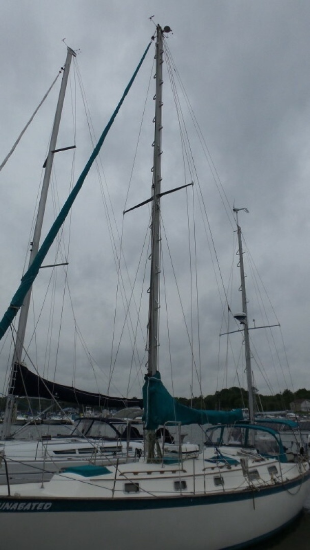 Unabated 42ft Pearson Yacht For Sale