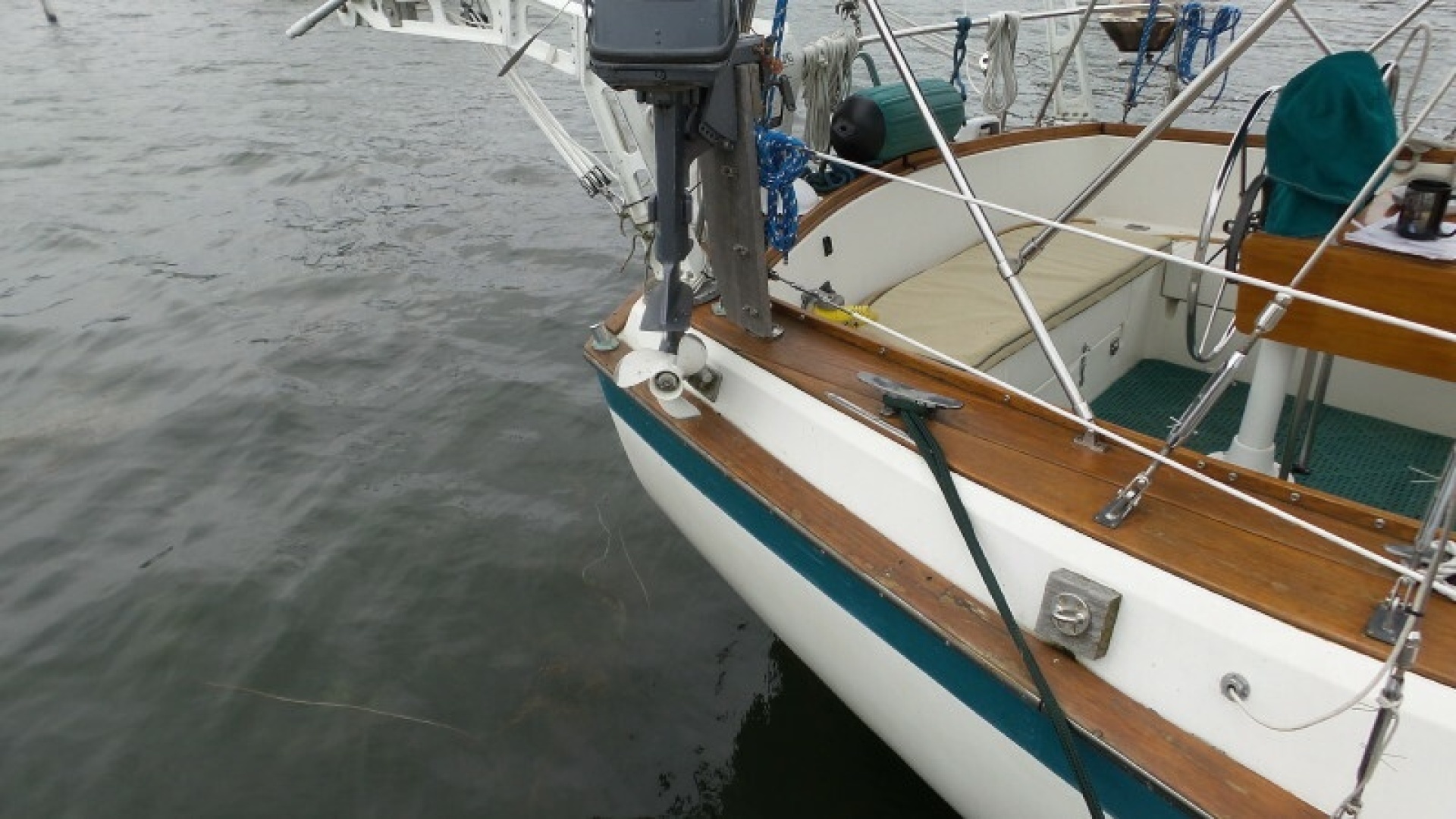 1981 Pearson 424 Ketch