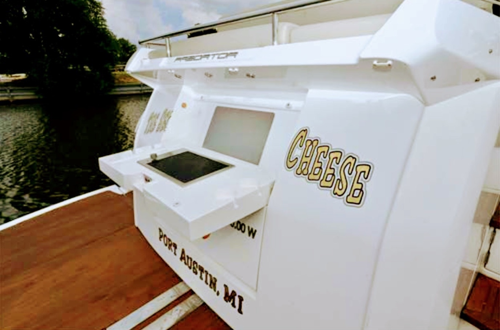 The Second Mouse Gets The Cheese 50ft Sunseeker Yacht For Sale The Second Mouse Gets The Cheese 50ft Sunseeker Yacht For Sale