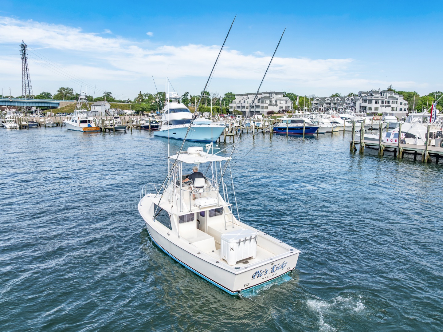 Pic s Kicks 31ft Bertram Yacht For Sale