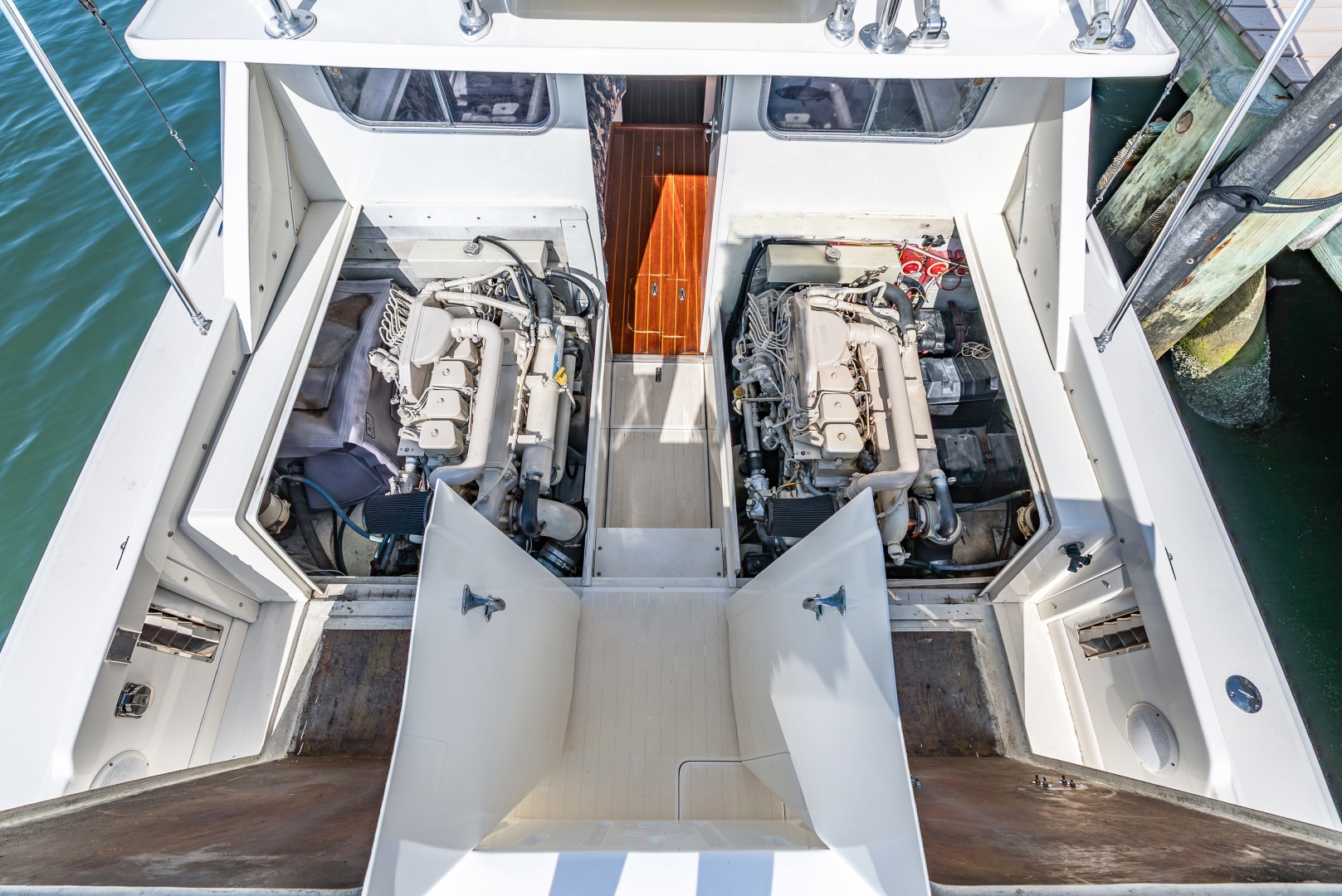 Pic s Kicks 31ft Bertram Yacht For Sale
