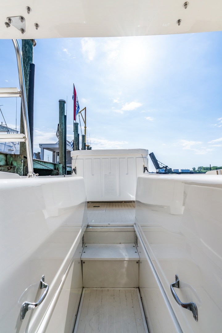 Pic s Kicks 31ft Bertram Yacht For Sale