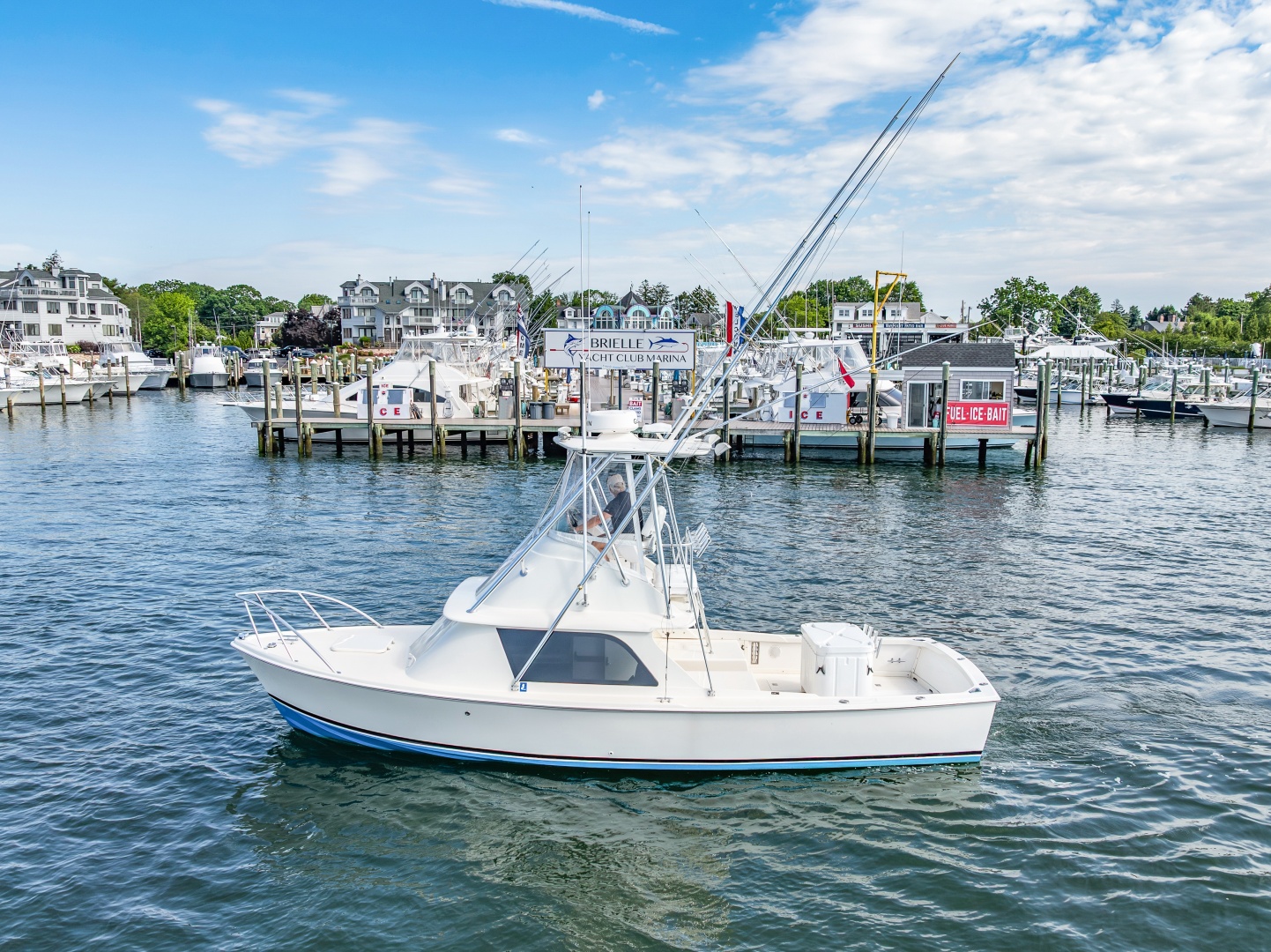 Pic s Kicks 31ft Bertram Yacht For Sale