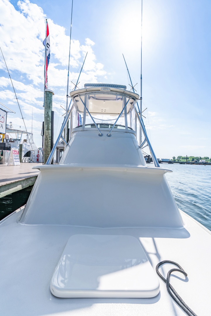 Pic s Kicks 31ft Bertram Yacht For Sale