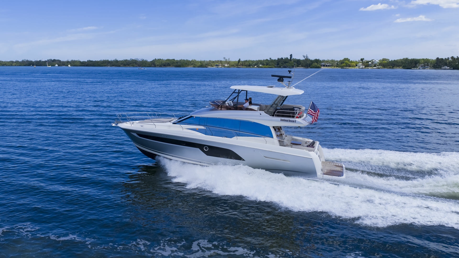 2022 Prestige 52 Fly