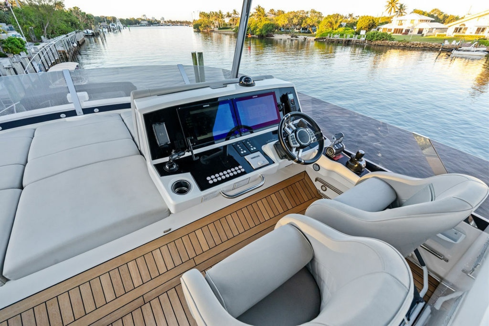 ELLIGANCE 68ft Sunseeker Yacht For Sale