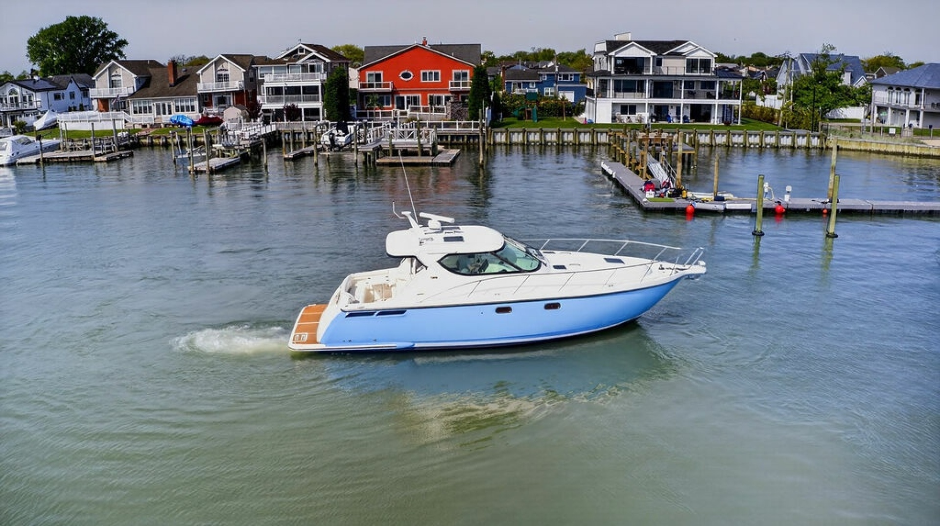 2006 Tiara Yachts 4300 Sovran