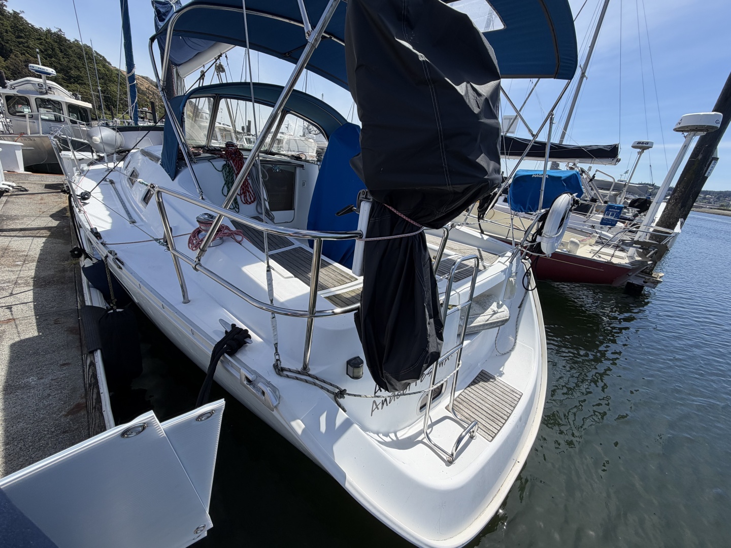Amore 34ft Beneteau Yacht For Sale Amore 34ft Beneteau Yacht For Sale