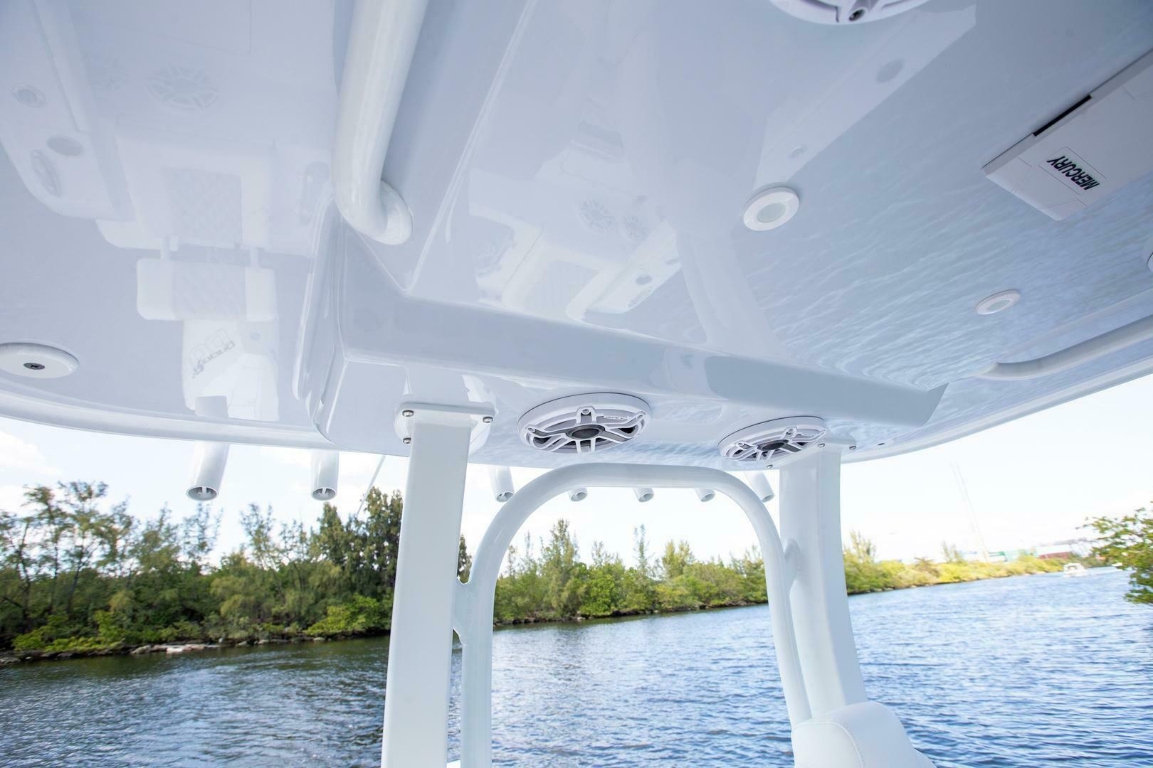 Freeman 28 Bay Hybrid — 28 Freeman - Photo 26