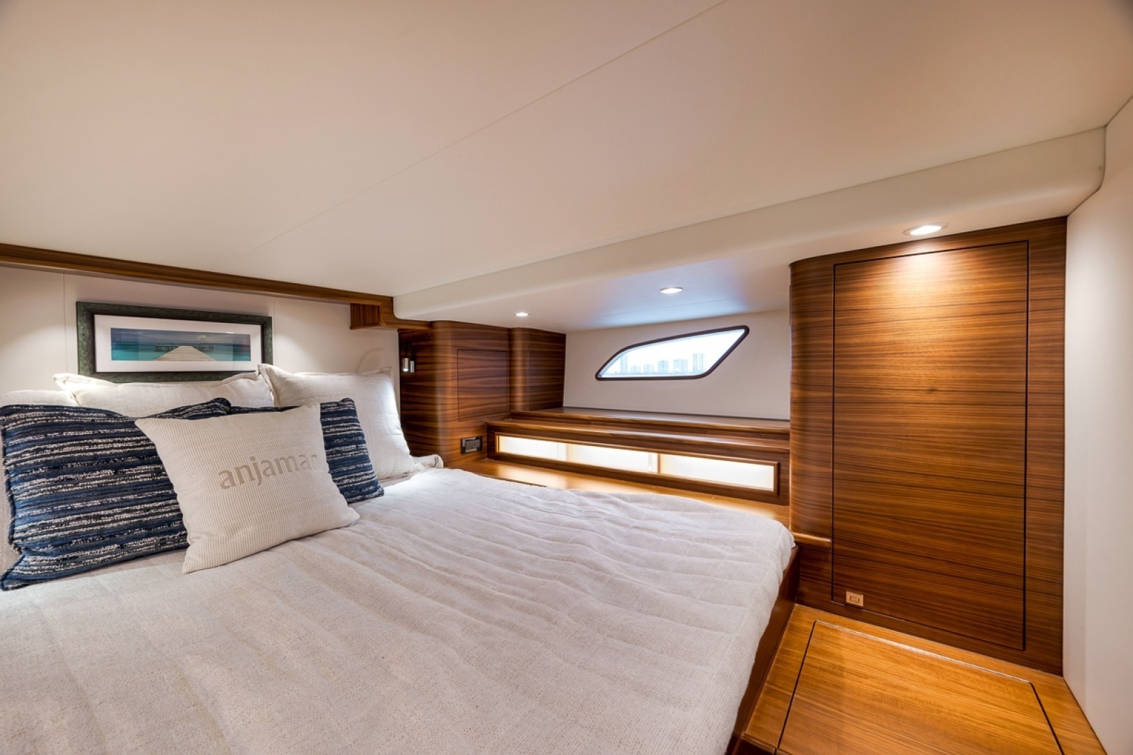 2024 Xcelerator Boatworks 40 Express