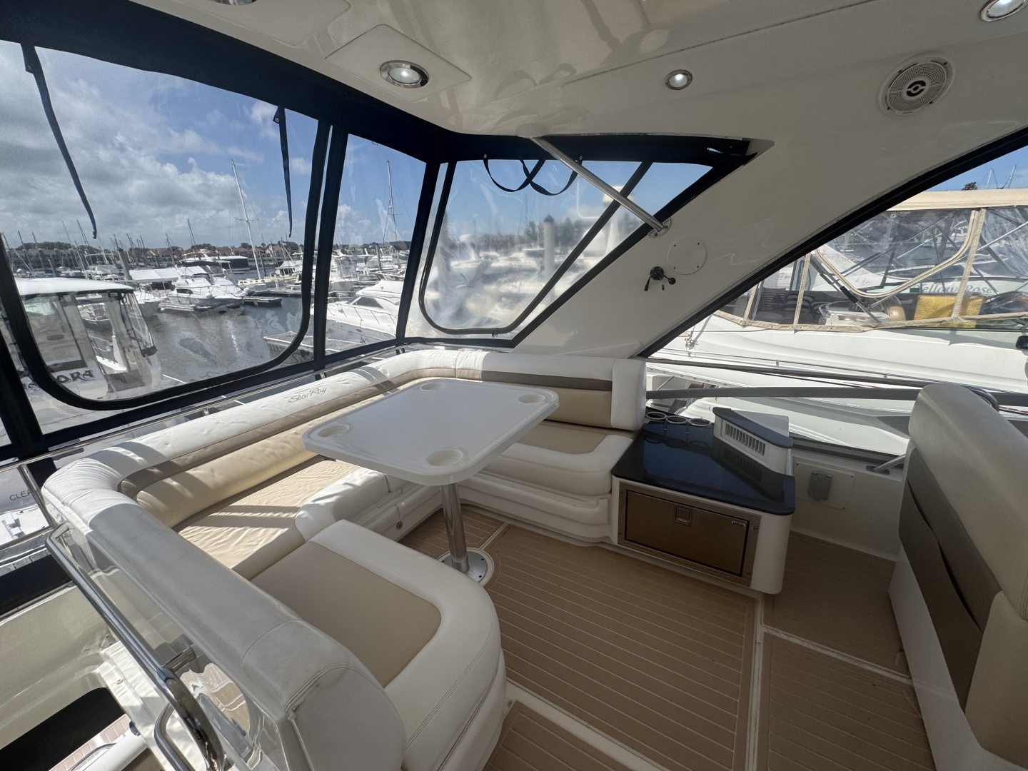 Sea Ray — Livin’ The Dream - Photo 12