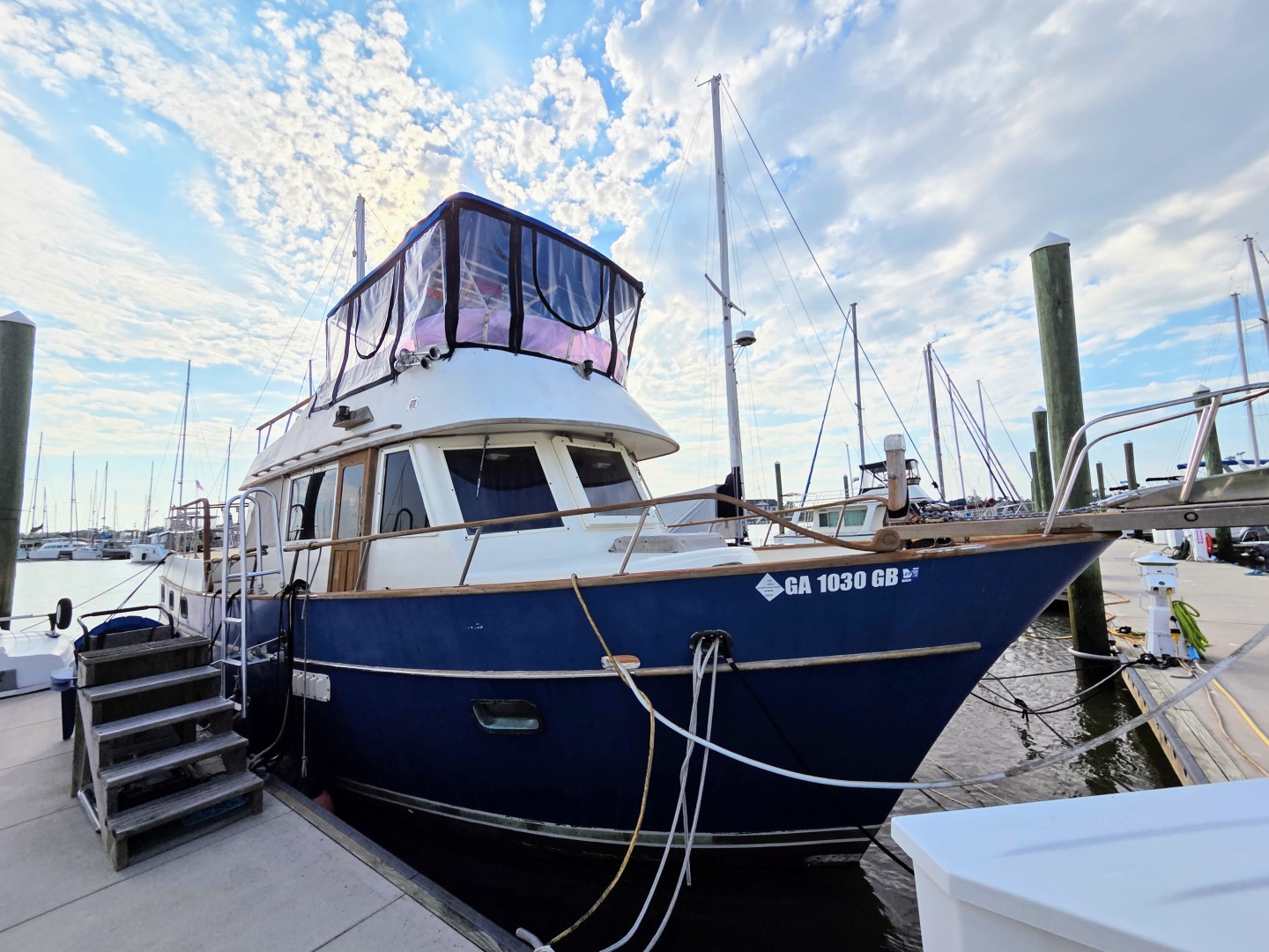 Stella Maris 39ft C  amp  L Yacht For Sale