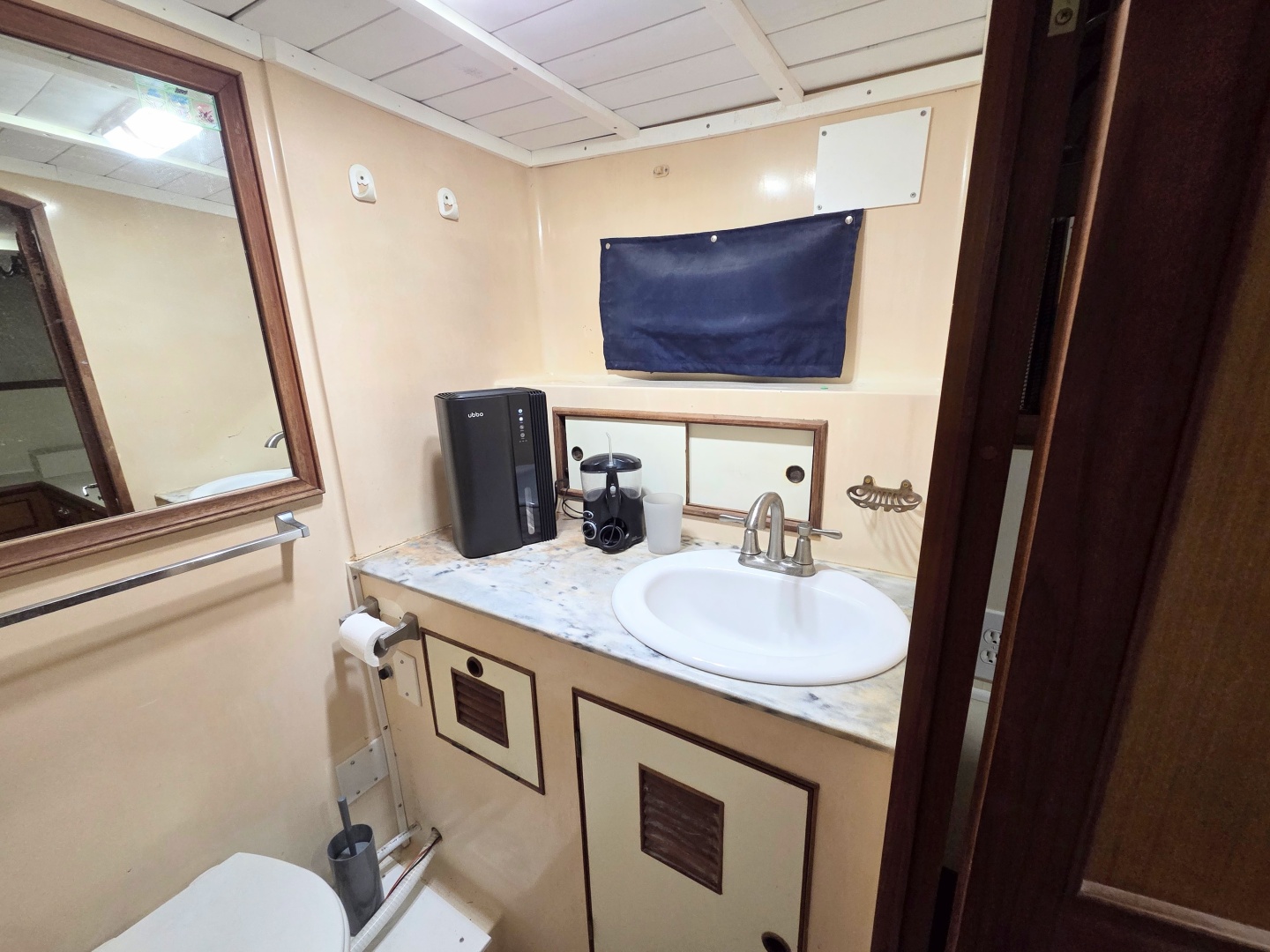 Stella Maris 39ft C  amp  L Yacht For Sale