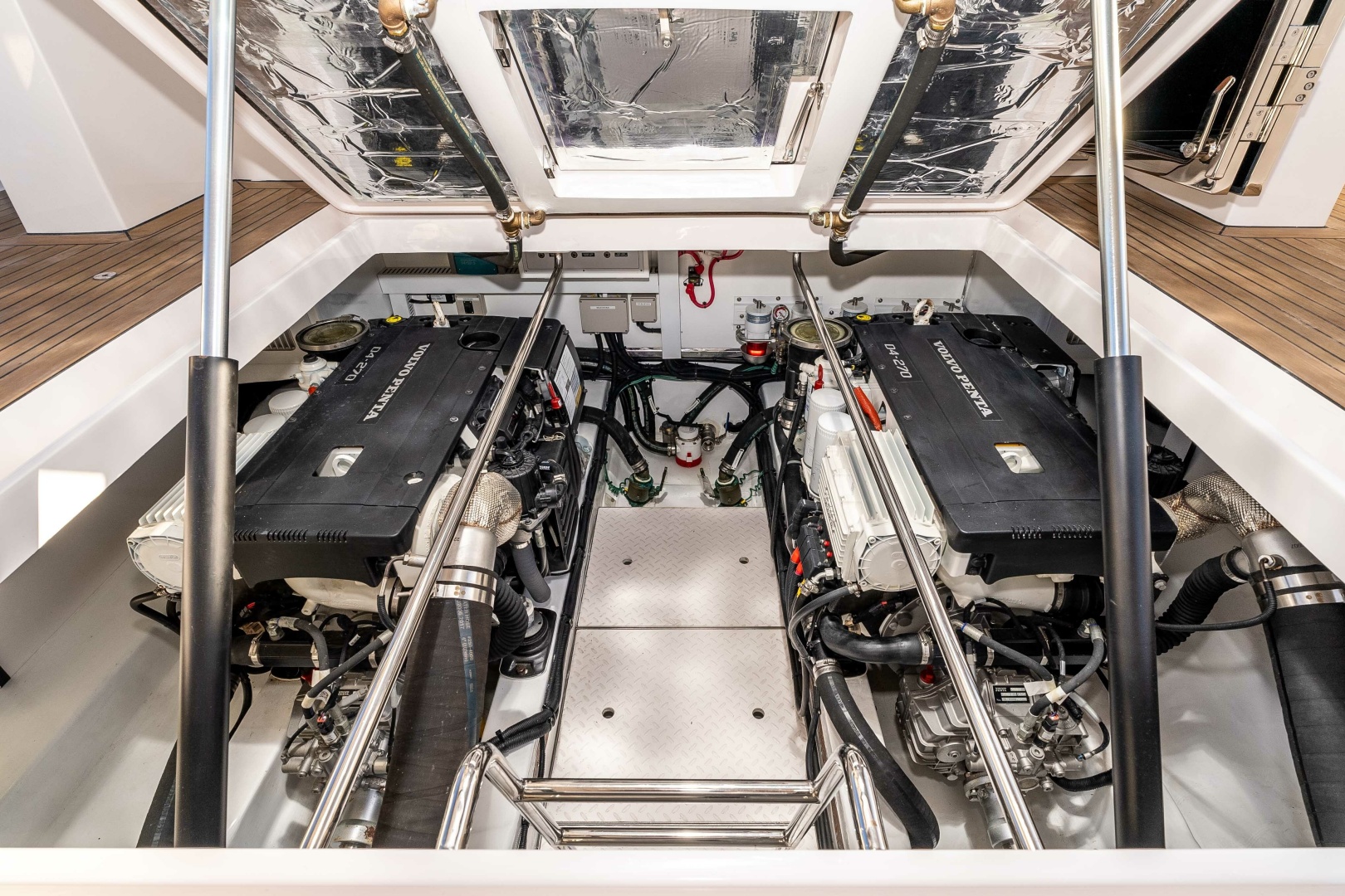 2021 Outback Yachts Outback 50