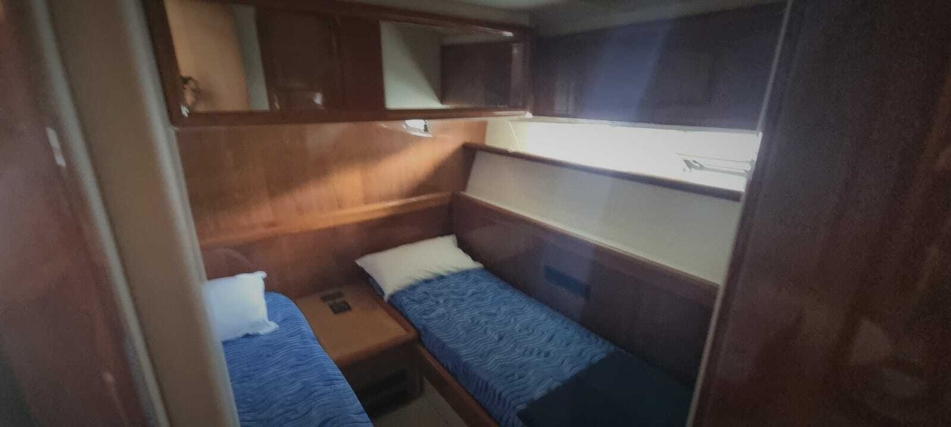 57ft Ferretti Yachts Yacht For Sale