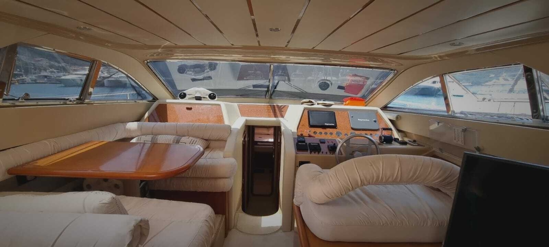 57ft Ferretti Yachts Yacht For Sale