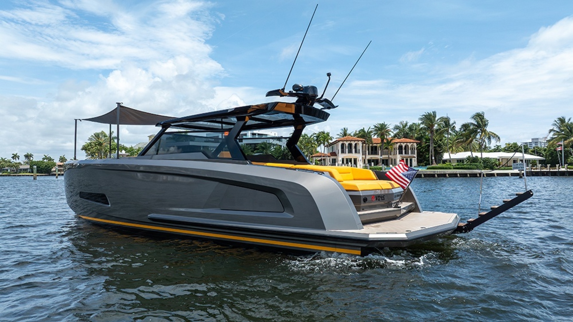 21 SUMMER 45ft Vanquish Yachts Yacht For Sale