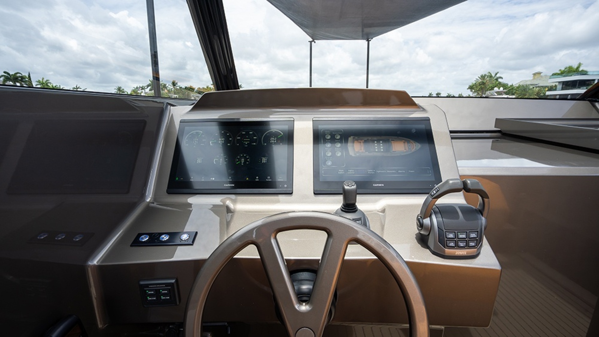 Vanquish Yachts VQ45 Yacht For Sale