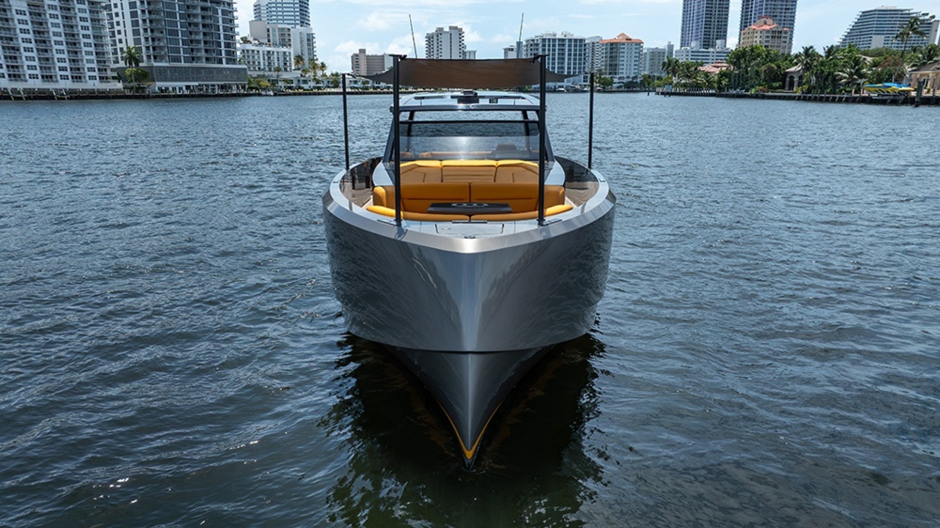 21 SUMMER 45ft Vanquish Yachts Yacht For Sale