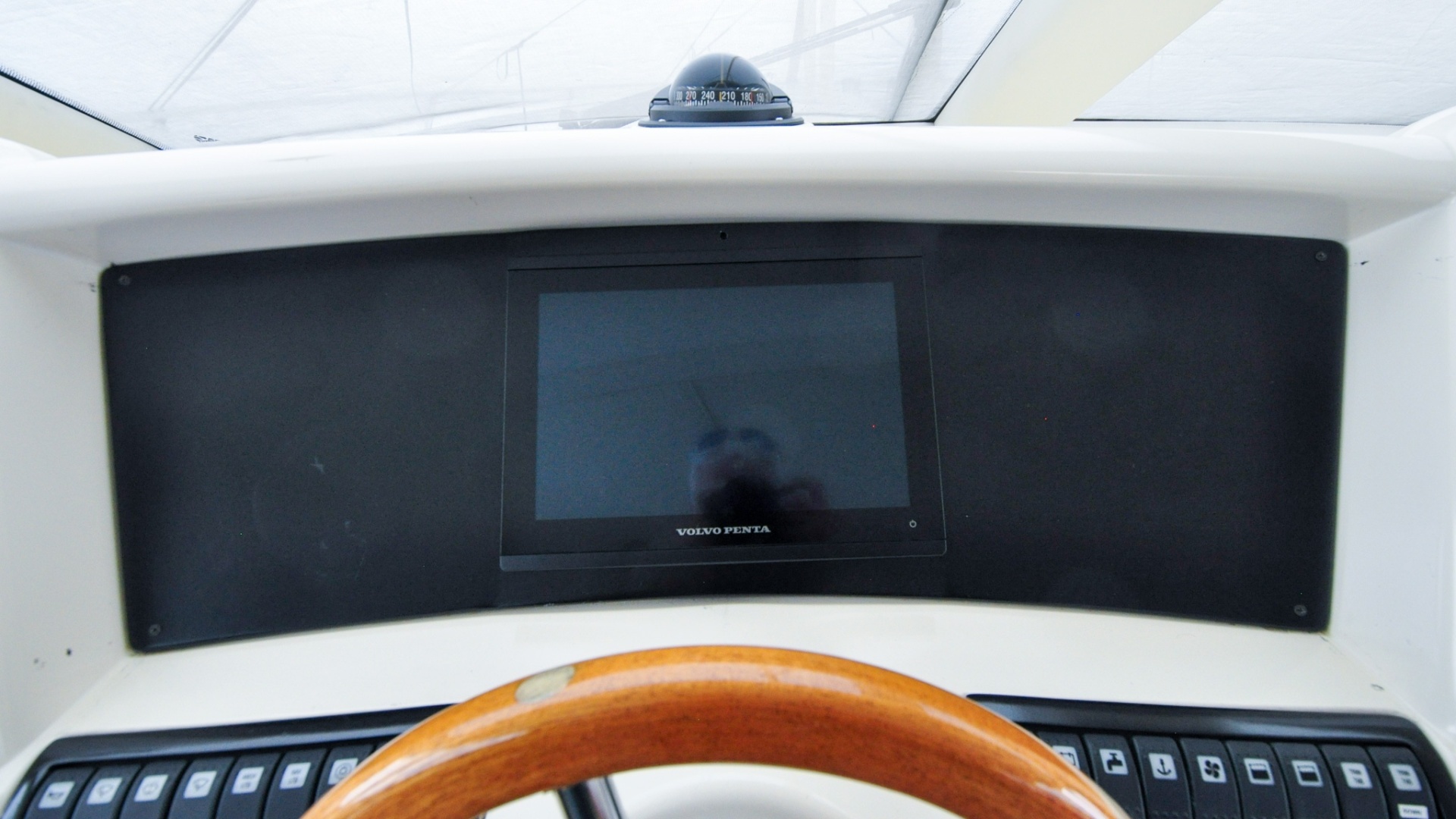 Calmati 54ft Azimut Yacht For Sale