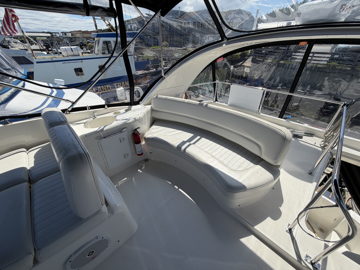 2004 Meridian 411
