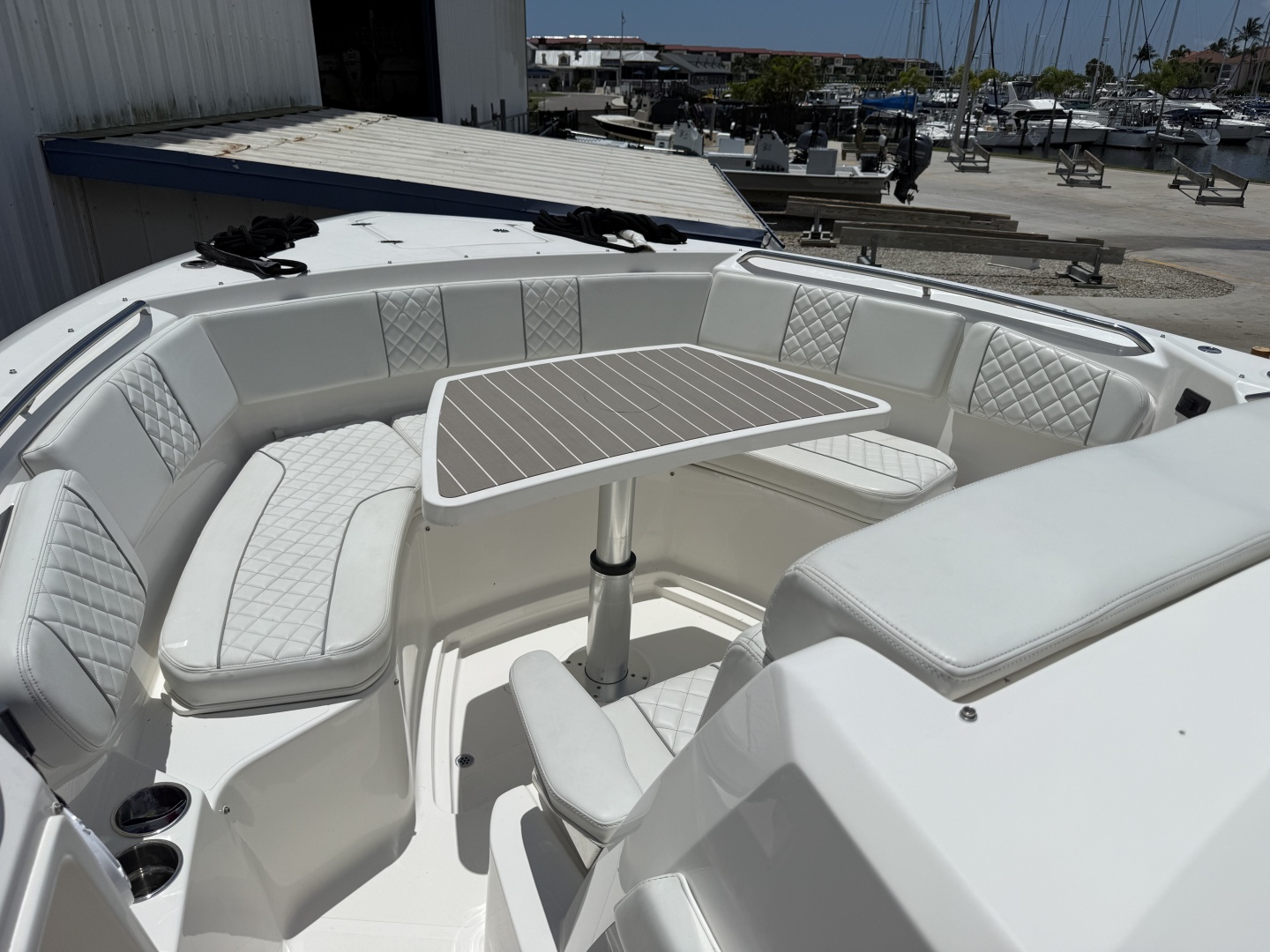 Disconnected 37ft Pursuit Yacht For Sale