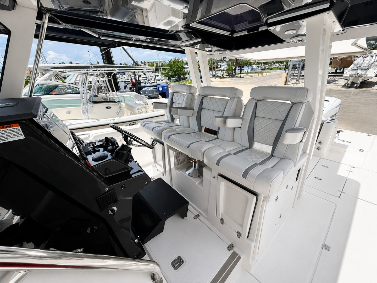 Disconnected 37ft Pursuit Yacht For Sale