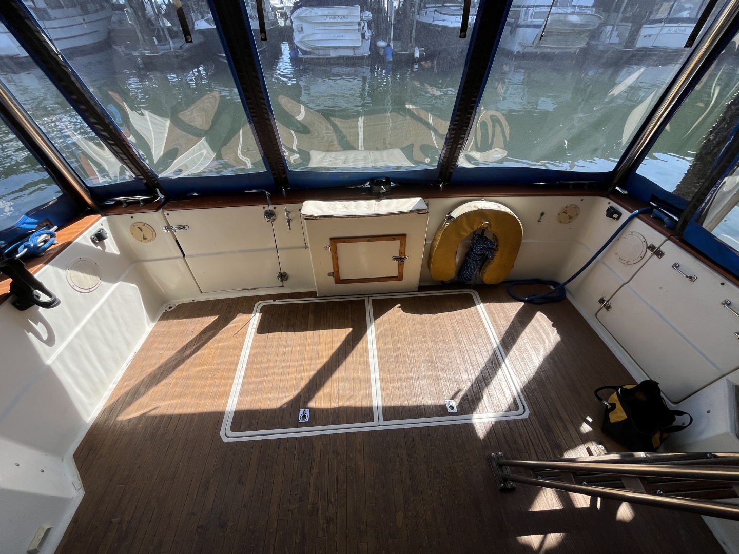 34ft Fiberform Yacht For Sale