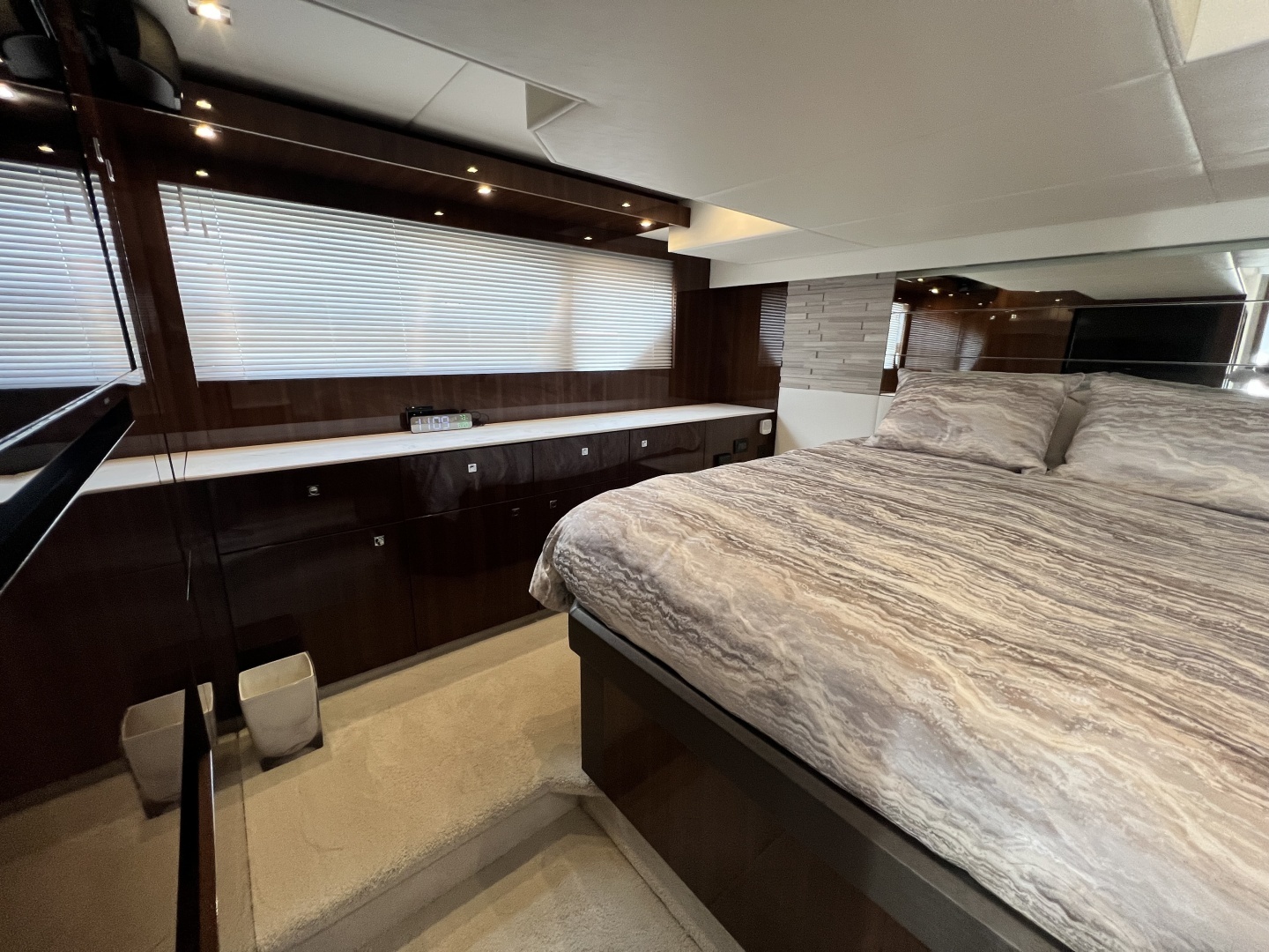 Cruisers Yachts 50 Cantius Yacht For Sale