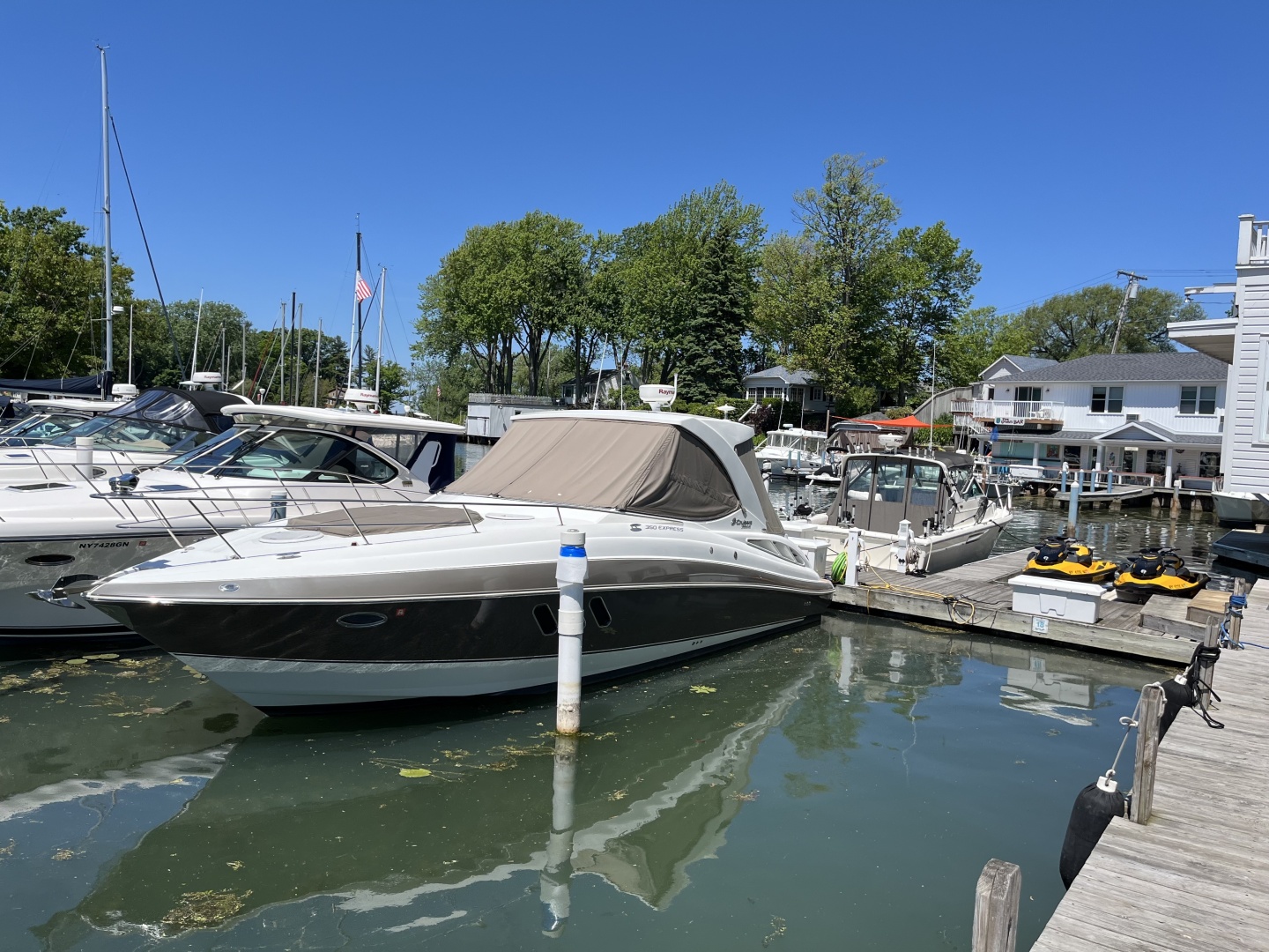 2014 Cruisers 350 Express