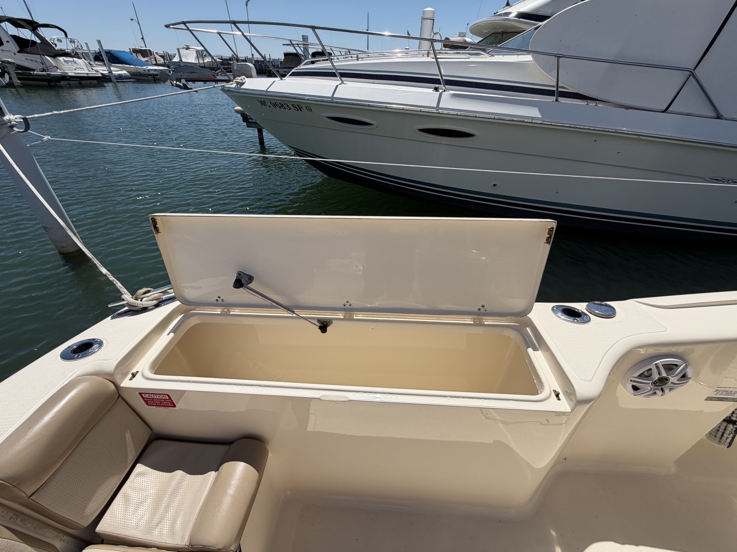2007 Scout 242 Sportfish