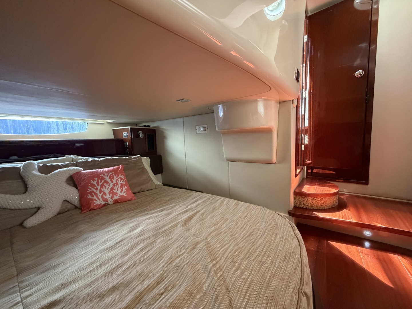 47ft Meridian Yacht For Sale