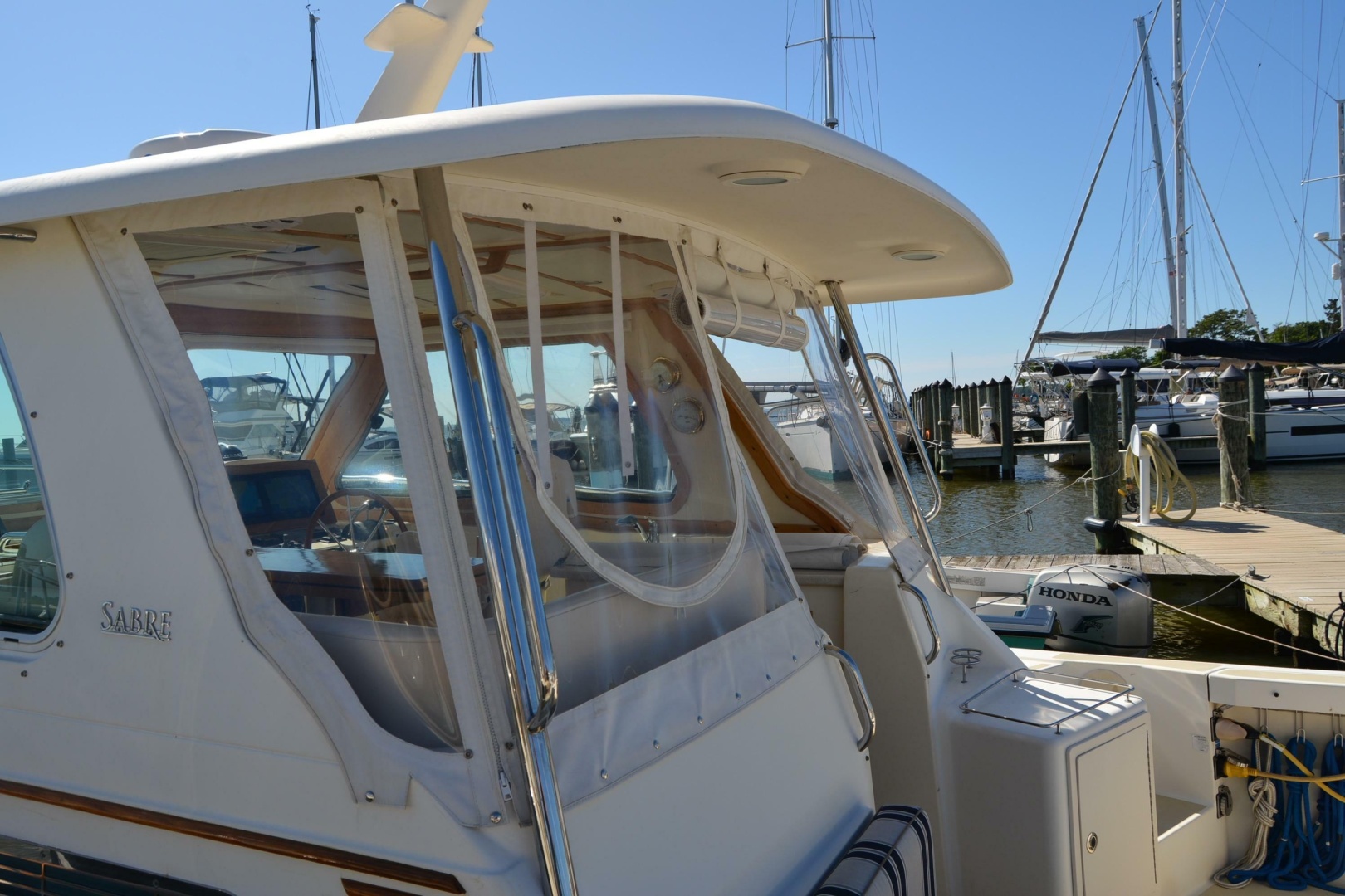 Serene 34ft Sabre Yacht For Sale