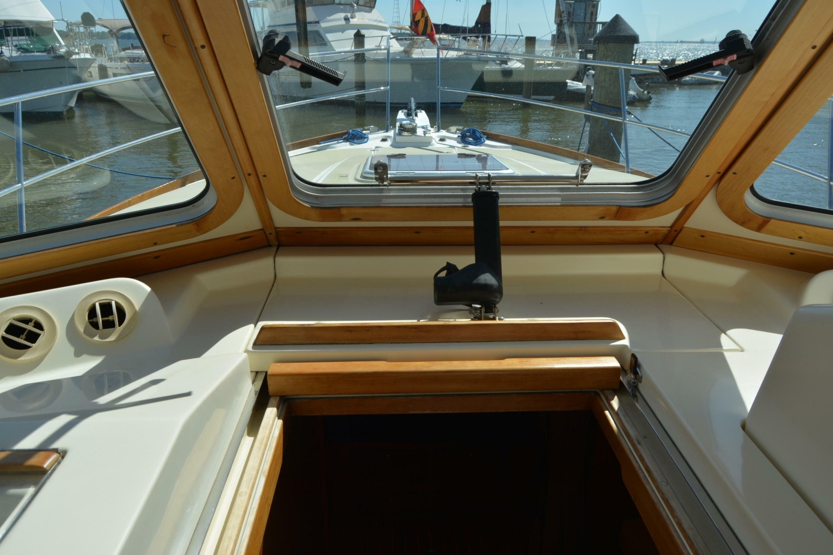 Serene 34ft Sabre Yacht For Sale