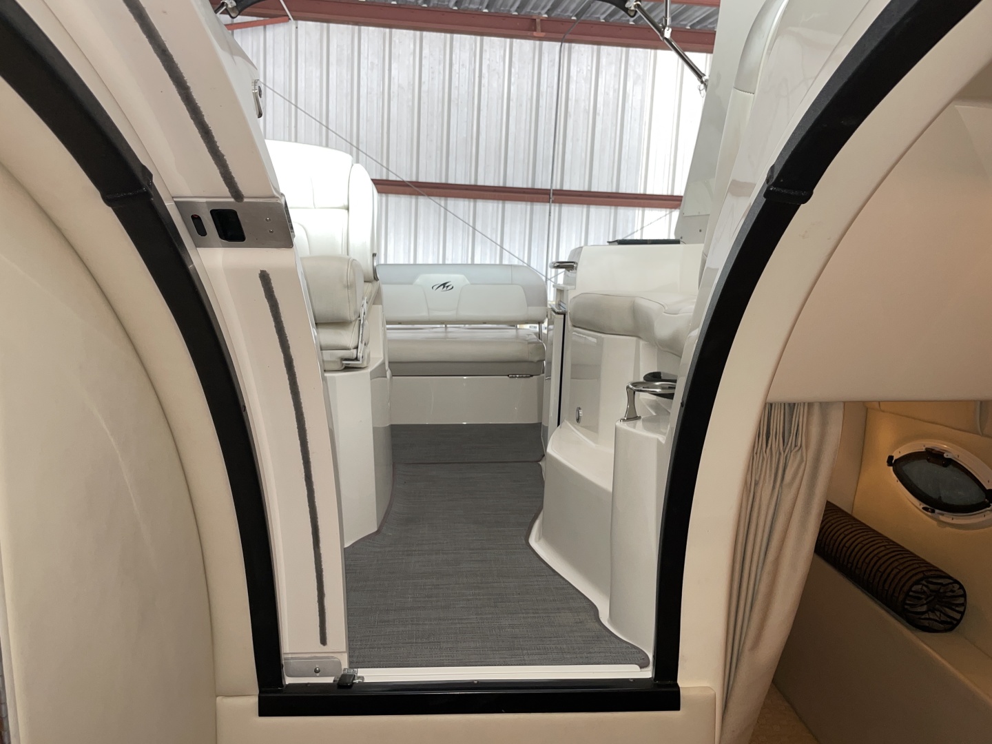 Trailer included 28ft Monterey Yacht For Sale
