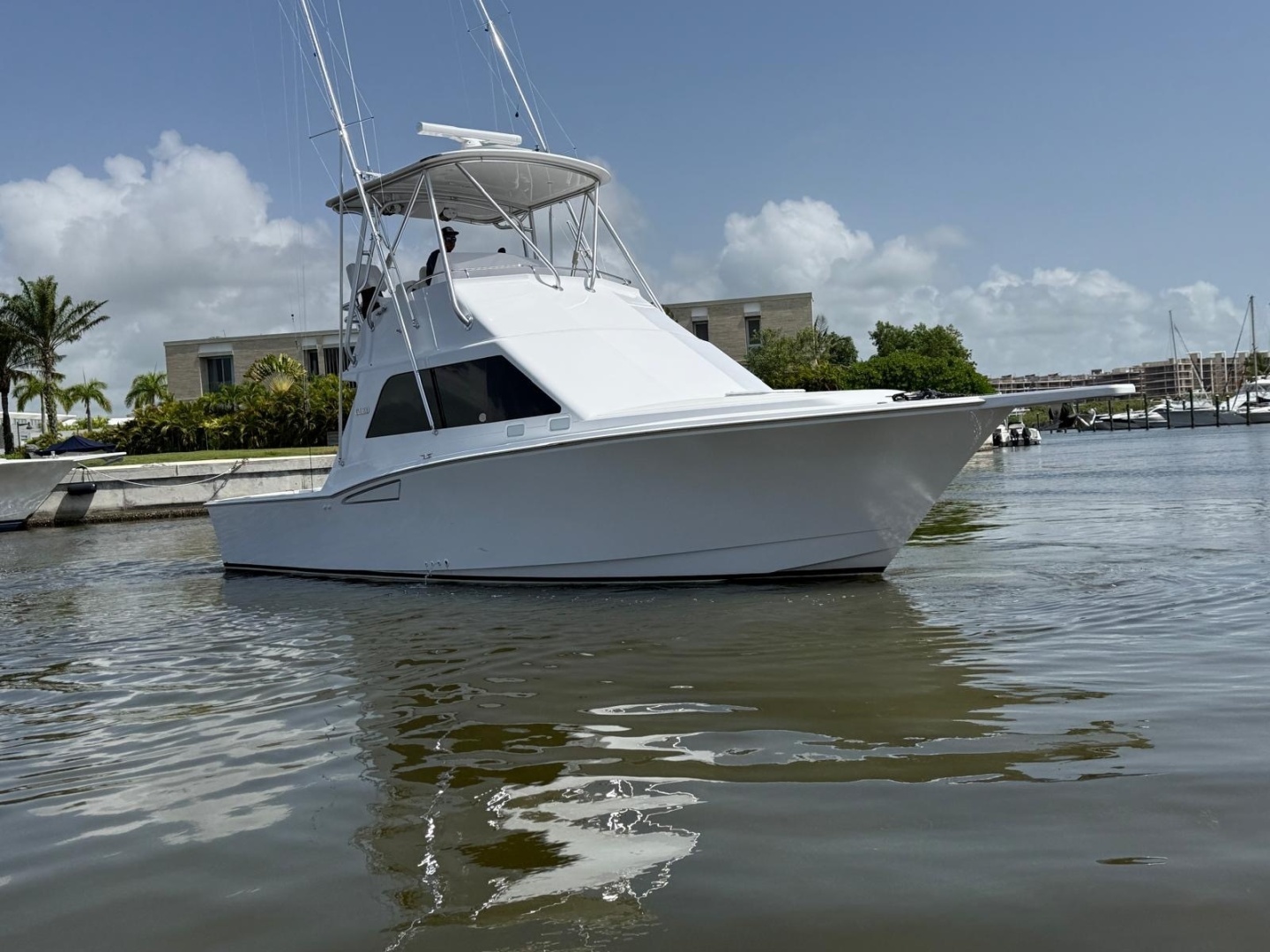 Cabo 35 Flybridge — La Polla - Photo 2
