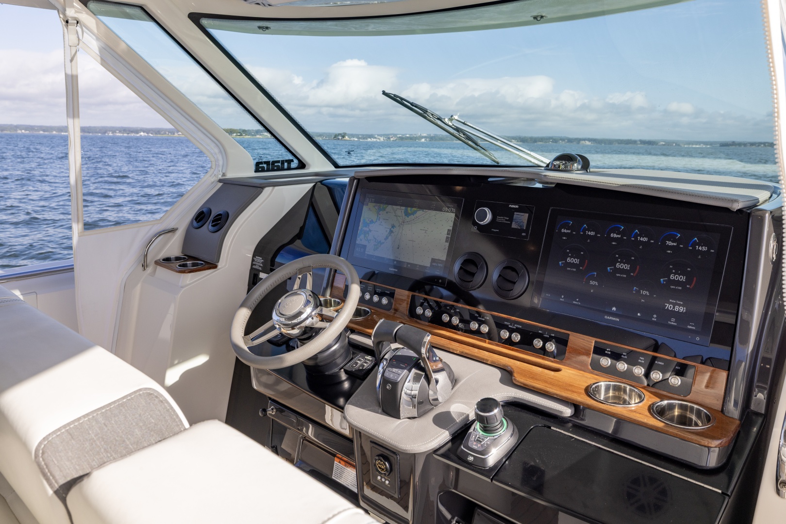43ft Tiara Sport Yacht For Sale